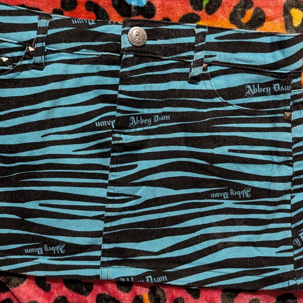 For Trade: Abbey Dawn Blue and Black Zebra Print Skirt. Plz Read